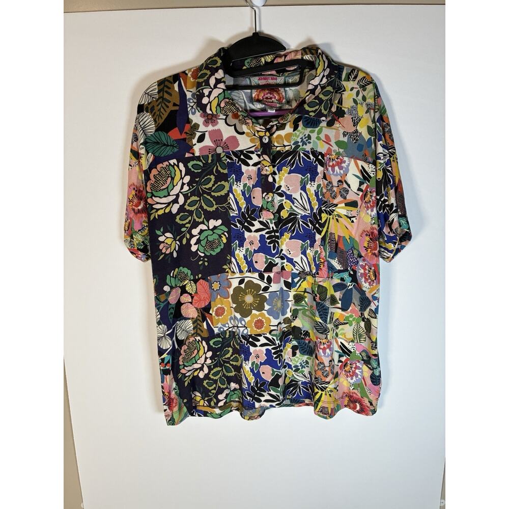 JOHNNY WAS Chelsea Garden S/S Polo Tee M MTI Patchwork Floral Abstract ART